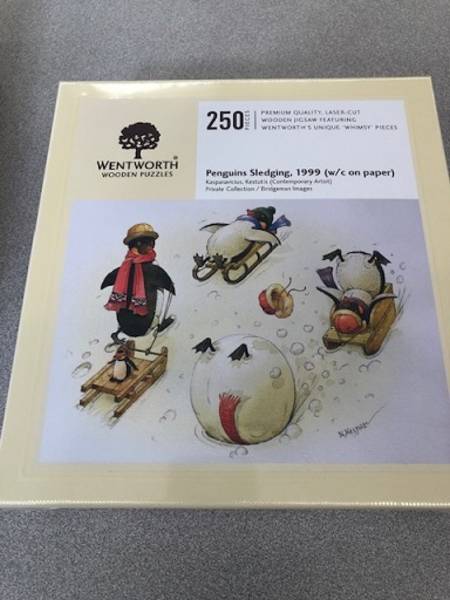 Wooden Jigsaw Puzzle - Penguins Sledging - 250 Pieces